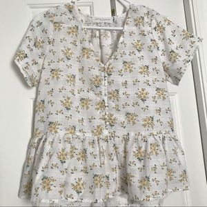 Women’s blouse with flower pattern